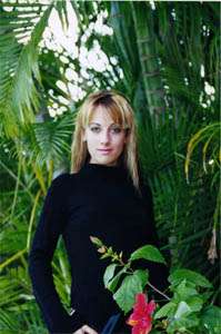 Alix in the jungle