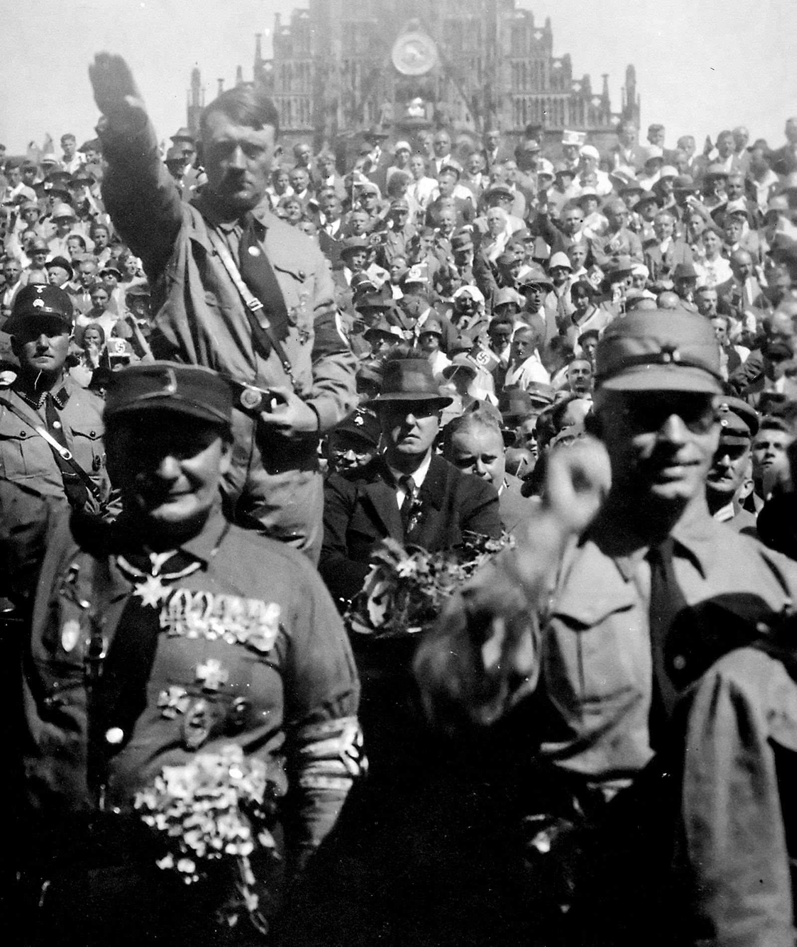 Hitler 1928