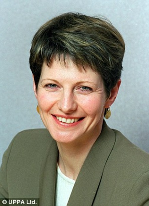 Dame Julie Mellor said that officials failed to explain clearly how they could even help the woman