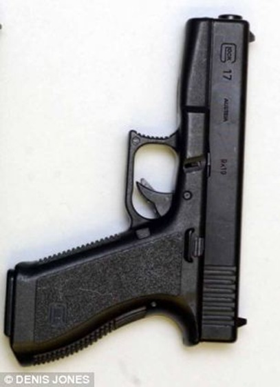 Ms Wheatley complained that the handle of her Glock 17 pistol (pictured) was too big for her hands