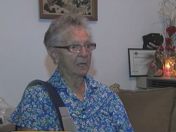 wptv Elderly_woman_injured_in_carjacking_spea_1961680000_7607410_ver1_1409284007706_7607456_ver1.0_640_480