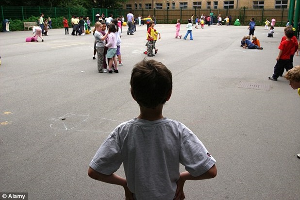 245E3C1C00000578-2893811-image-a-31_1420152219621 (1)