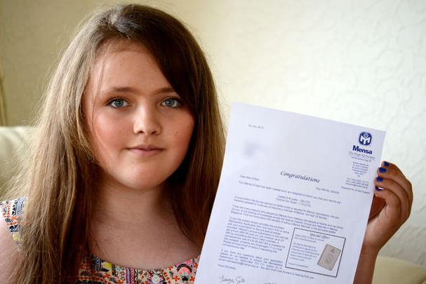 Nicole Barr scored a 162 in a Mensa IQ test