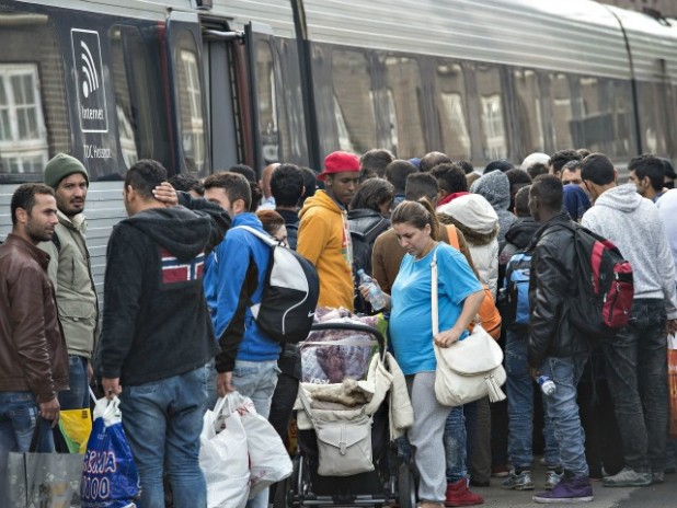 "Integration has failed"? I think you're just not trying hard enough, ye Danes. 
