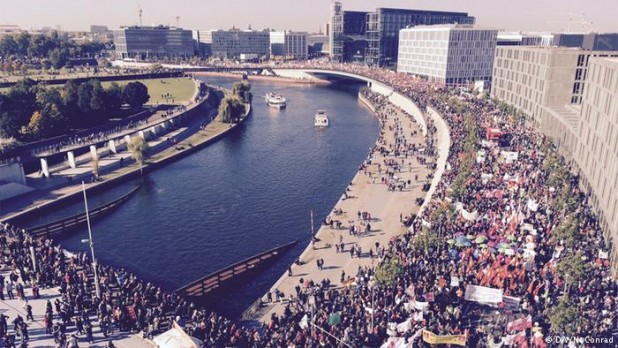 Imagine if this many people protested the invasion.